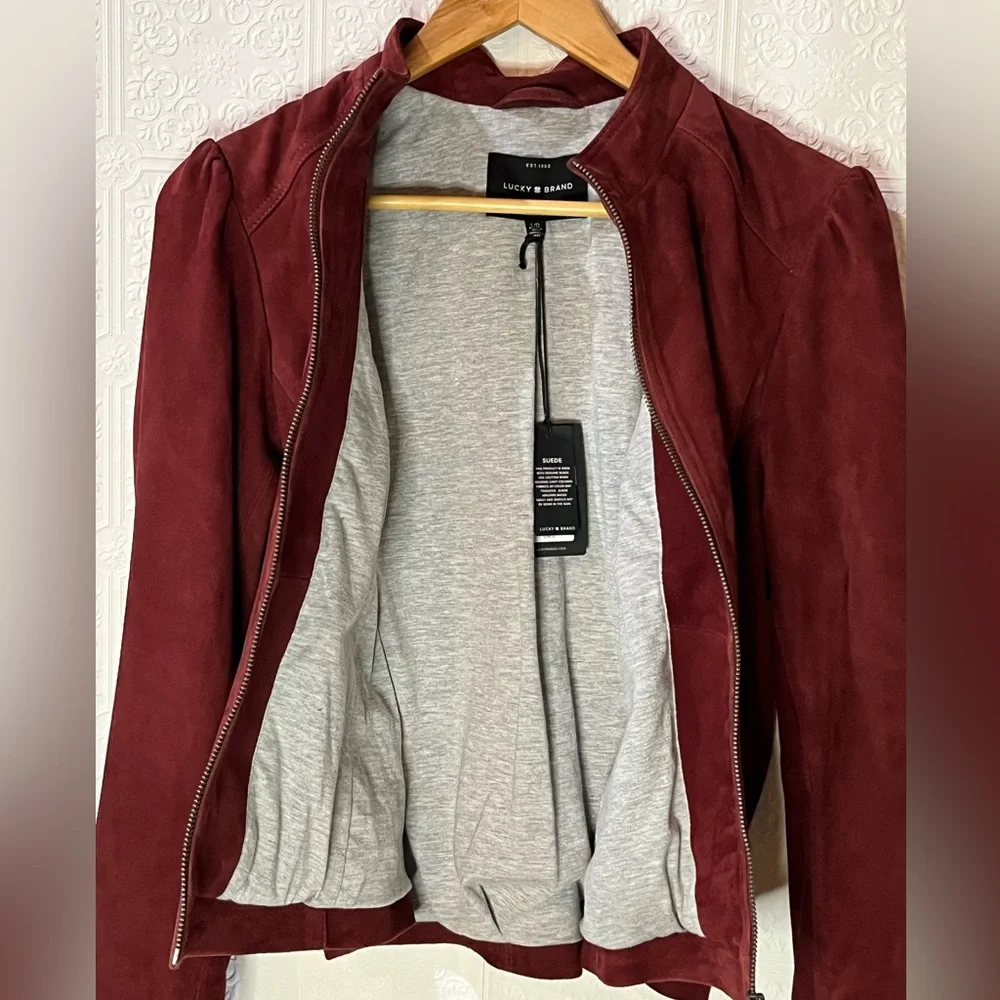 Red suede jacket - Picture 1 of 9